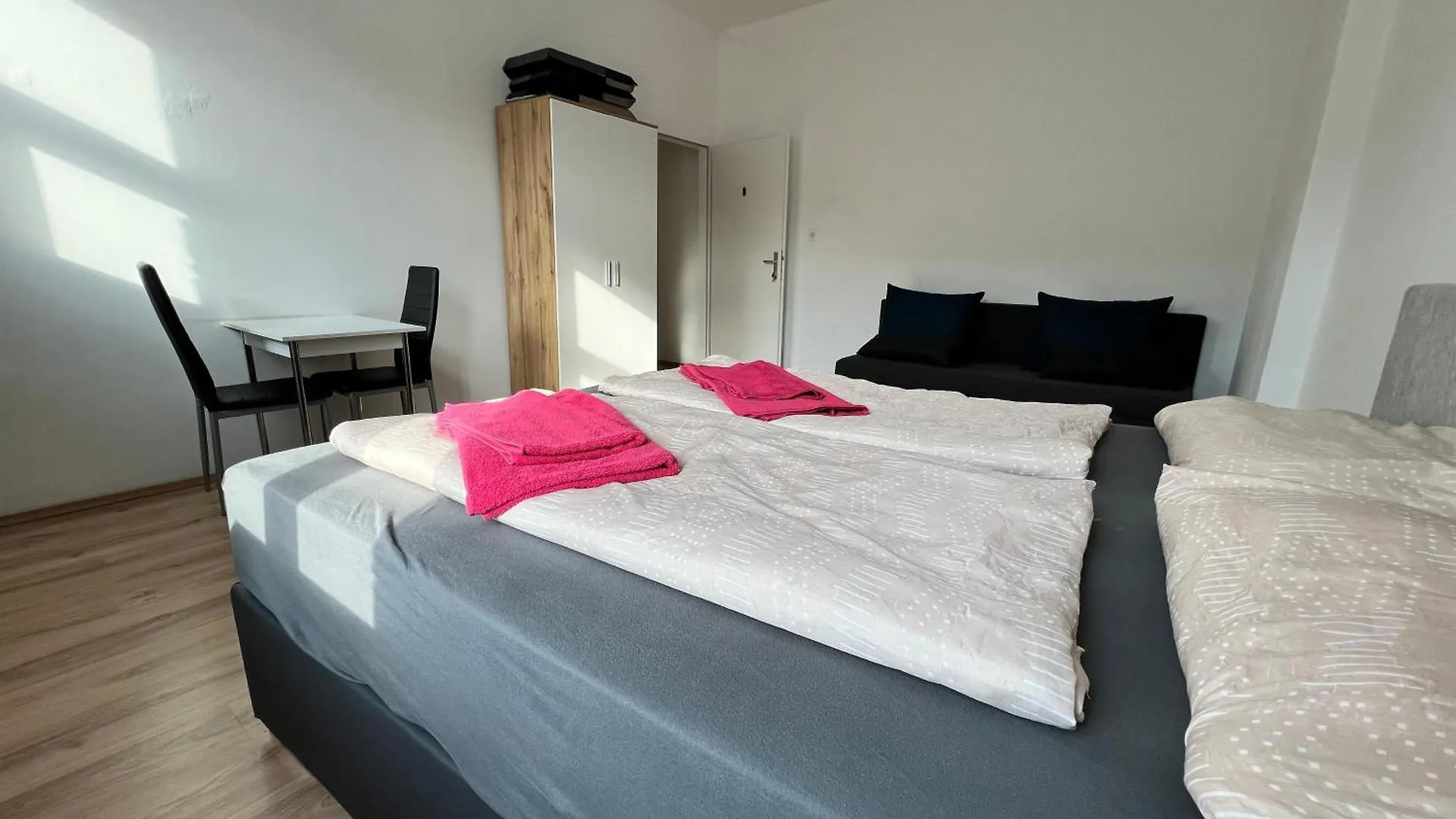 Comfortable 4Br Shared Apt Perfect For Groups & Friends Vienna